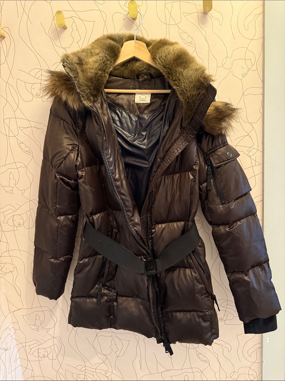 S13/NYC Brown Puffer Jacket Faux Fur Detachable Hood Belt Never Worn